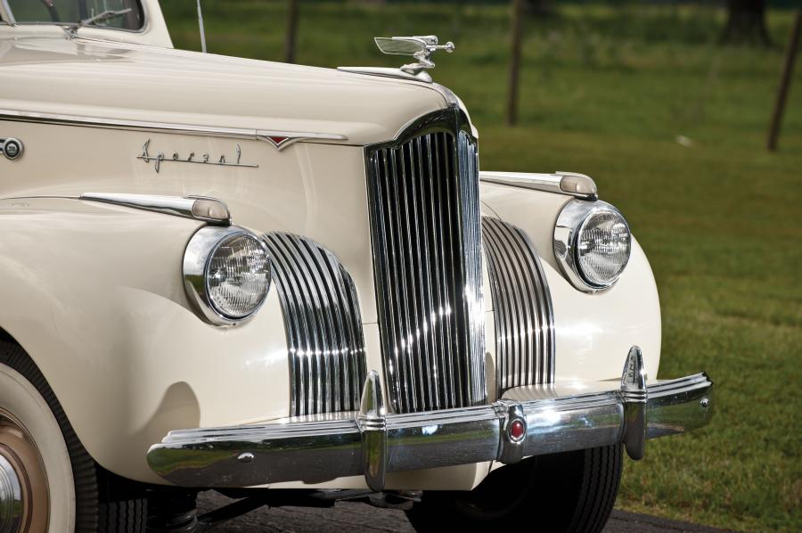  Packard One-Ten Special Convertible Coupe 1941 года  (фото 26 из 31)